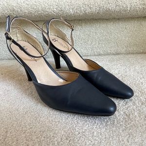 Boston Design Studio Navy Ankle Strap Dress Shoes Size 6